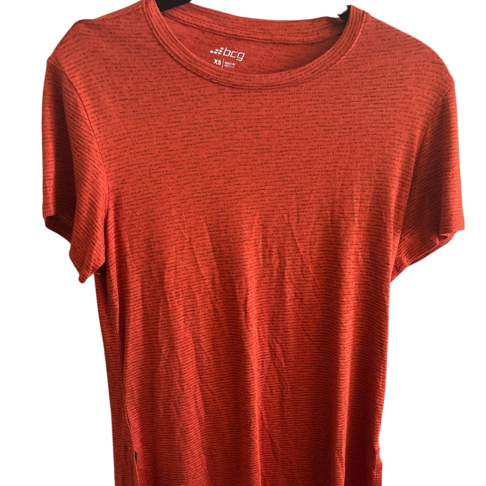 NWT BCG Rust Athletic T-Shirt PTP 15 L 24